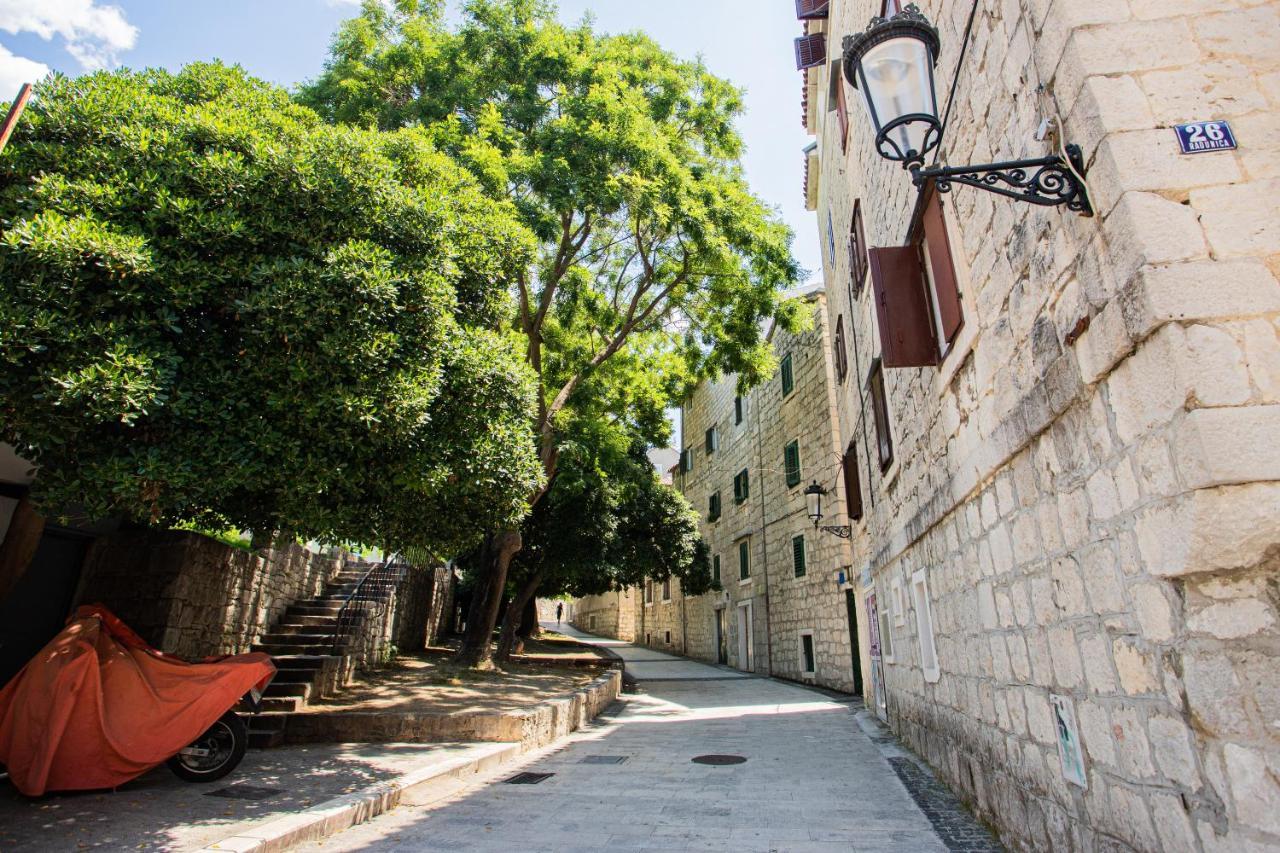 Apartments Karoca Split Exterior foto